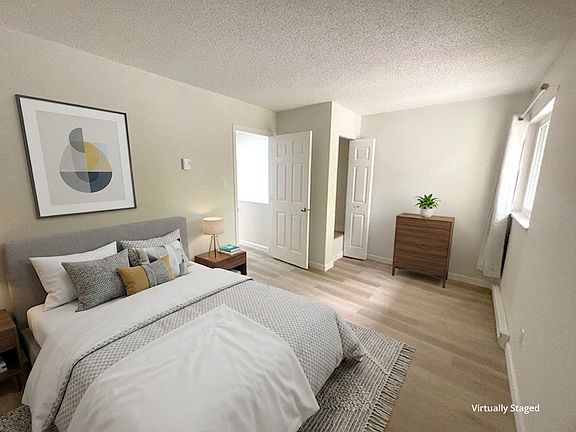 3rd image of 9858 151st St #1455474