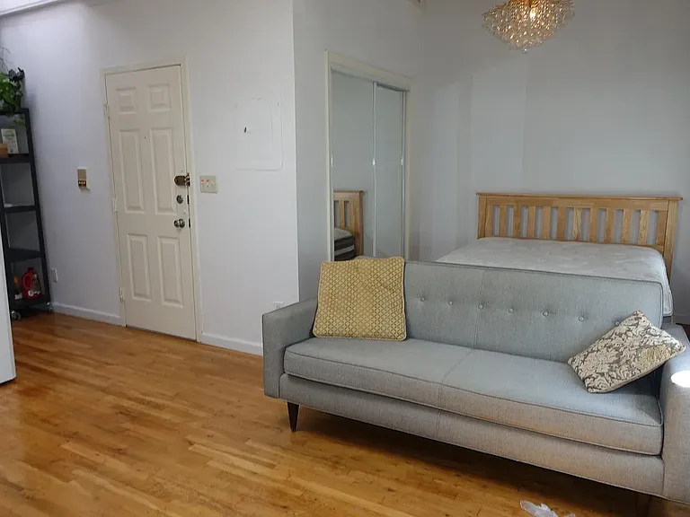 356 1st St #4F — Photo 14