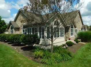 196 Arlington Dr, Aurora, OH 44202