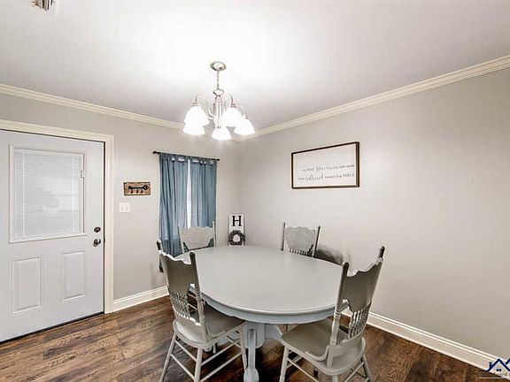 4th image of 142 School Ln