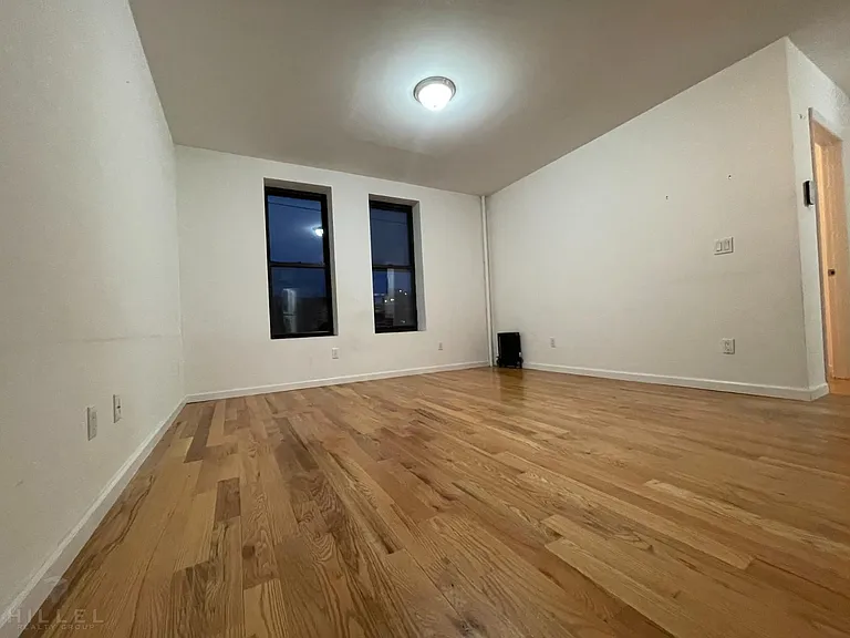23-05 30th Ave #B3 — Photo 6