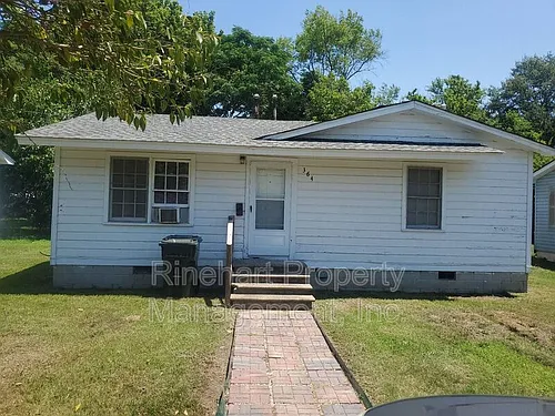 364 Baker St Photo 1
