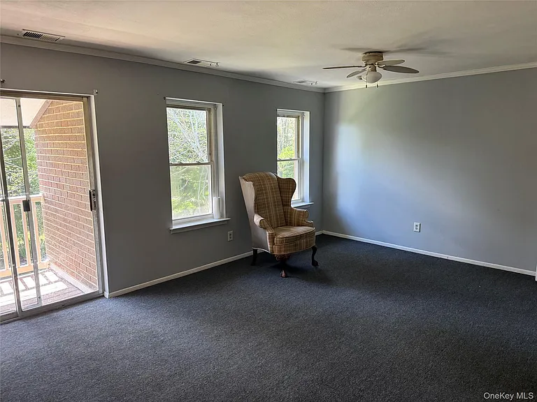 238 Artist Lake Dr — Photo 5