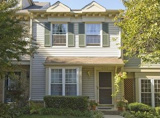 6632 Cypress Point Rd, Alexandria, VA 22312