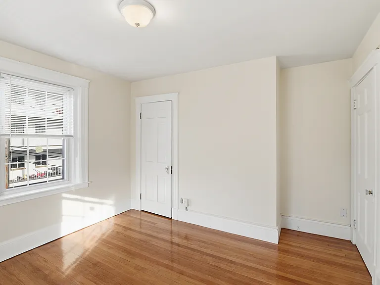 0 Greenleaf St #24 — Photo 17