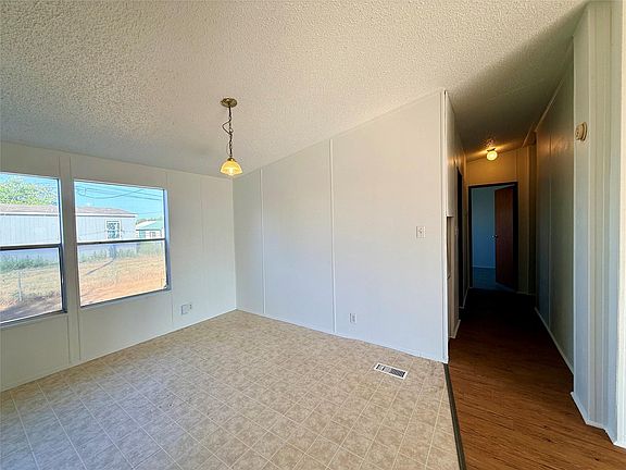 5th image of 414 Avenue F