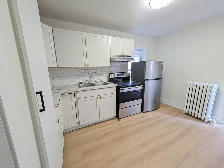 59 Carrick Ave #3 — Photo 6