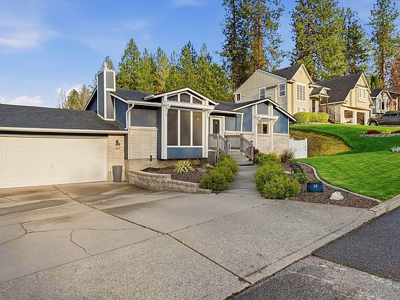 2nd image of 4217 S Bowdish Rd