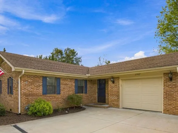 1140 Charlotte Avenue, Calabash, NC 28467