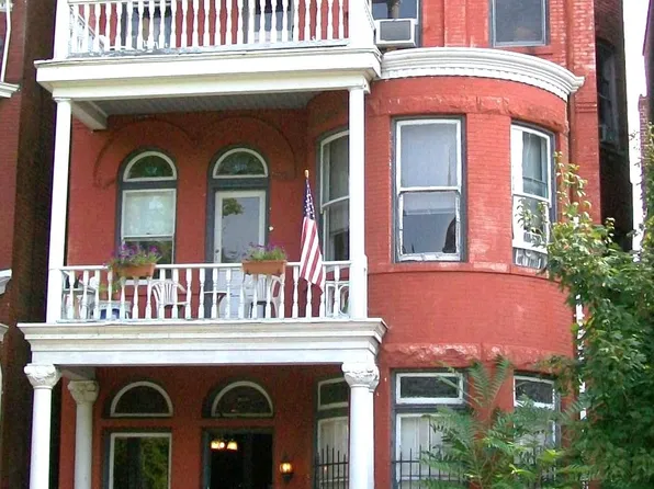 1626 Monument Ave #4, Richmond, VA 23220