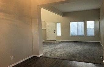 3rd image of 123 Desert Lakes Dr