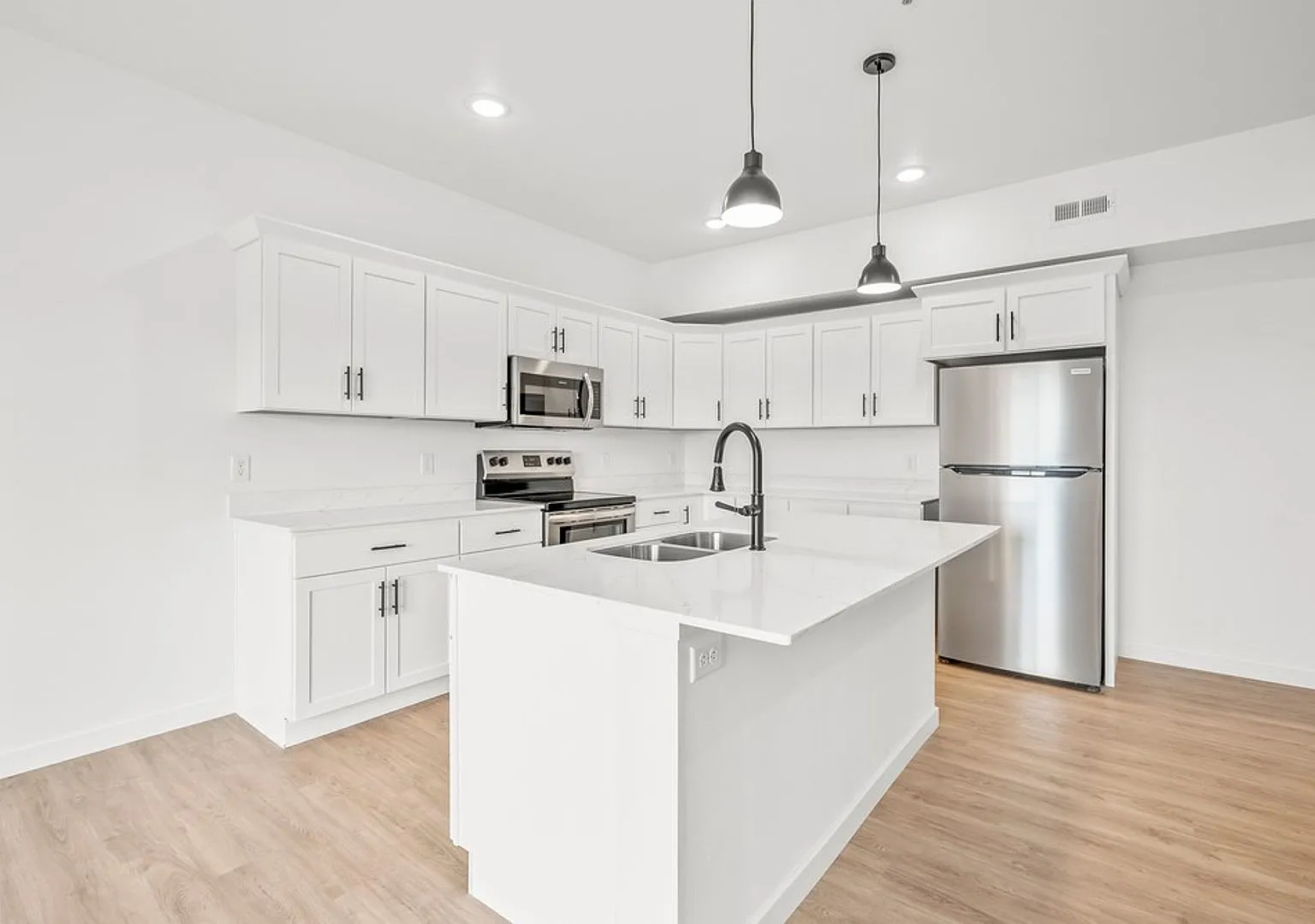 Garner Condos — Photo 3