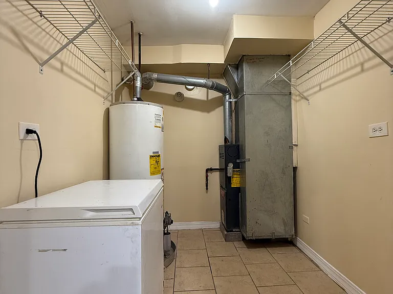 1236 S Christiana Ave #G — Photo 7
