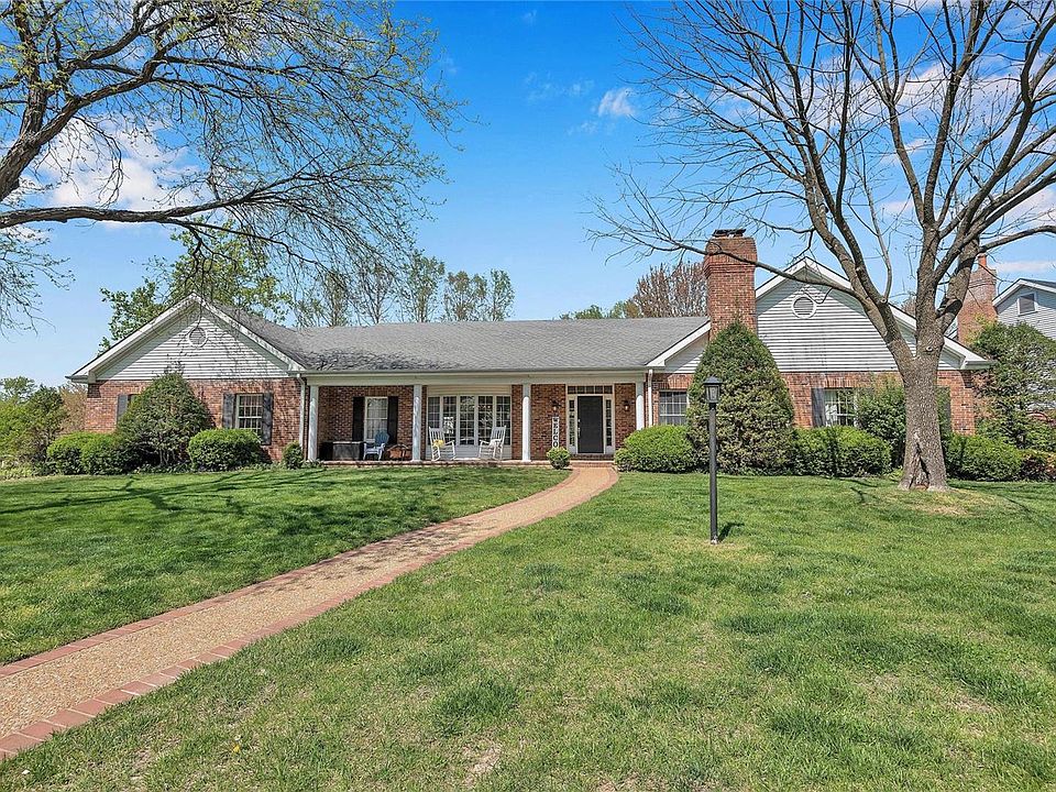 1st image of 716 Havenwood Circle Dr