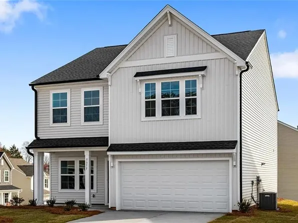 5375 Spicewood Lake Ln, Winston Salem, NC 27106