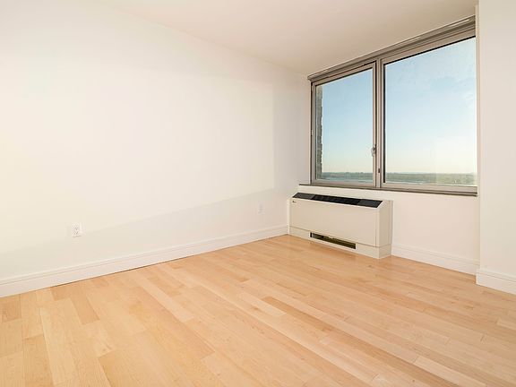 4th image of 30 Little West St #19A