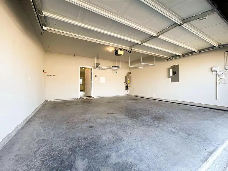 1804 Berry Ridge Trl — Photo 29