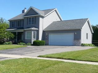 7659 Ginger Gold Dr, Holland, OH