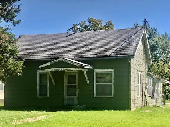 Girard Real Estate Girard Ks Homes For Sale Zillow