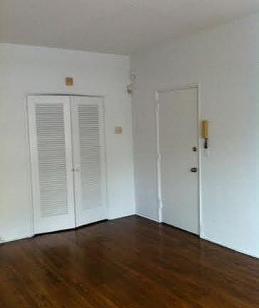 3rd image of 909 16th St APT 11