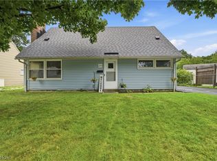 2250 Wichert Dr, Cuyahoga Falls, OH 44221