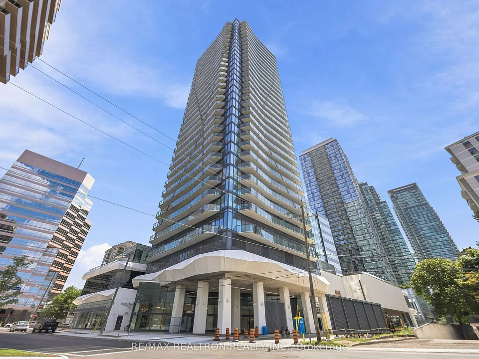 15 Ellerslie Ave #1505