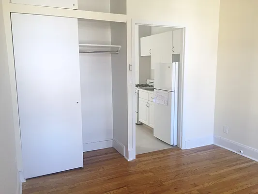 Rented by Waverly Realty Associates | media 5