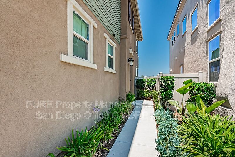 1256 Via Candelas, Oceanside, CA 92056 Zillow
