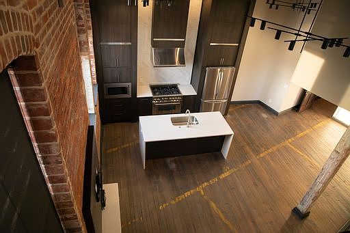 5th image of 202 SE 1st St #D