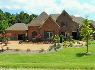 454 Westover Dr, Clarksdale, MS 38614