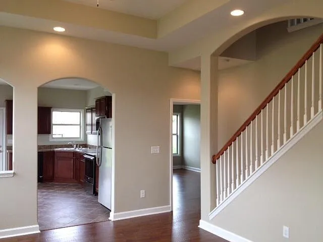 3305 Sweet Clover Ln — Photo 9
