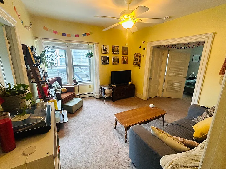 377 Angell St #5 — Photo 2