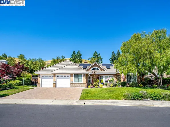 212 Murcia Ct, Danville, CA 94506