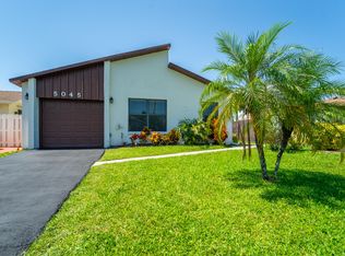 5045 Minto Rd, Boynton Beach, FL 33472
