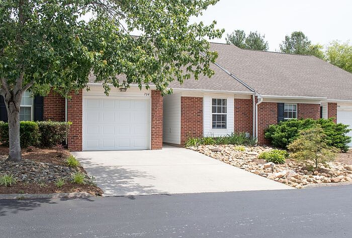 1st image of 704 Harbor Way