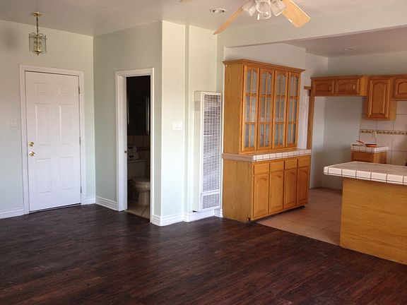 2nd image of 5638 S Broadway