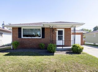 95 Brentwood Dr, Buffalo, NY 14227