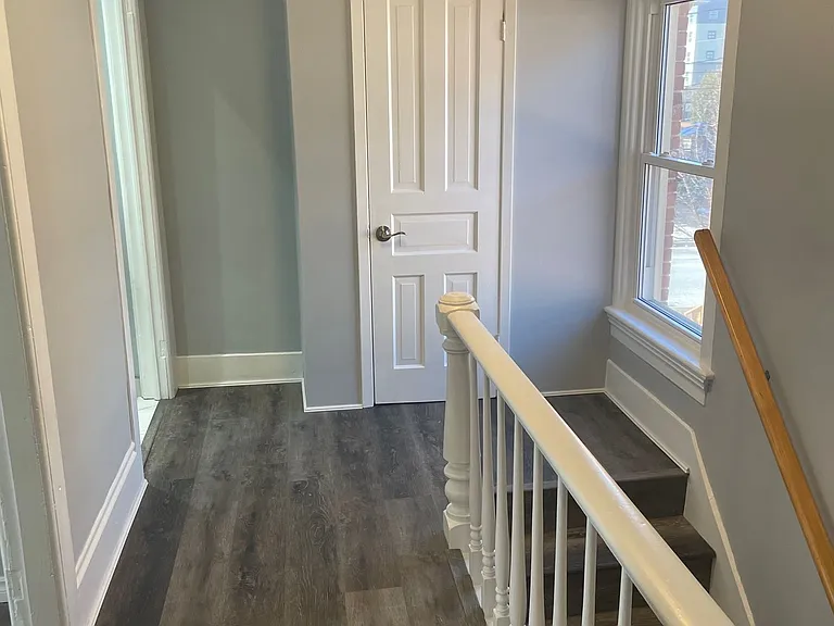 158 James St #2 — Photo 9