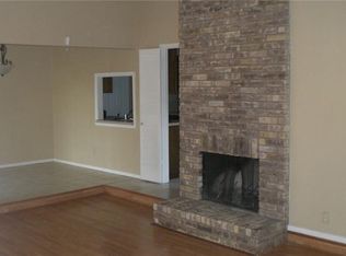 9728 Summerwood Cir, Dallas, TX 75243