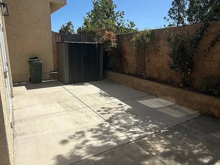 Galvin Ave — Photo 8