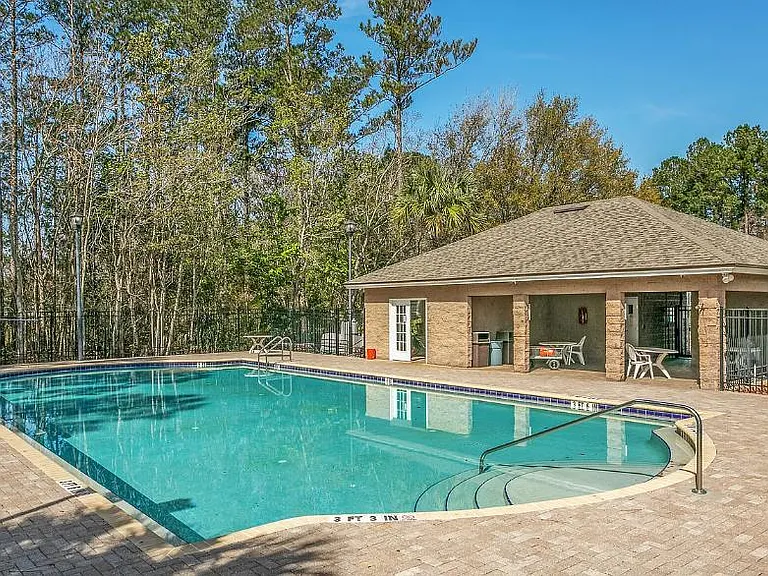7920 Merrill Rd #1215 — Photo 3