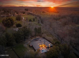 294 E Middle Patent Rd, Greenwich, CT 06831