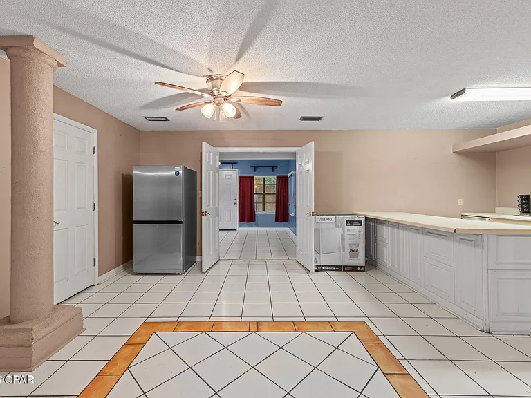 301 Fairway Blvd — Photo 21