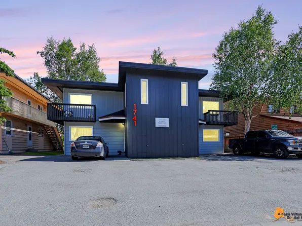 1741 Beaver Pl APT 4, Anchorage, AK 99504