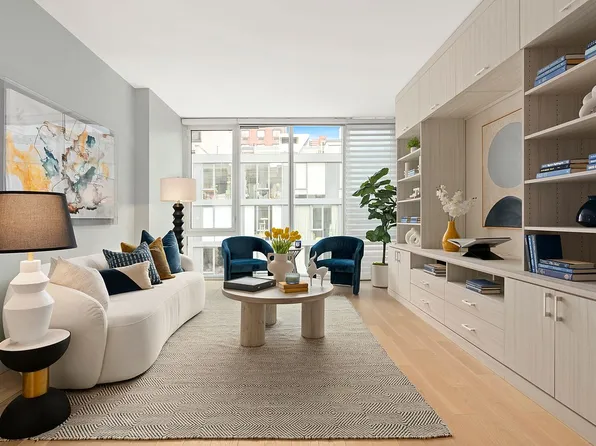 540 W 49th St APT 608N, New York, NY 10019