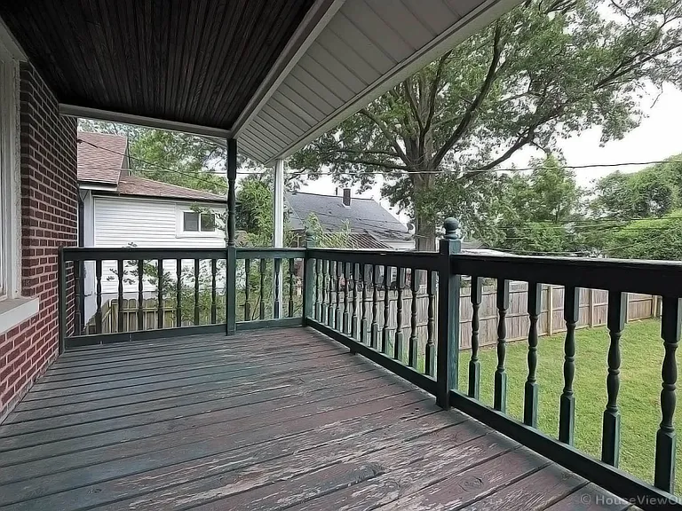 1511 Whitener St — Photo 23