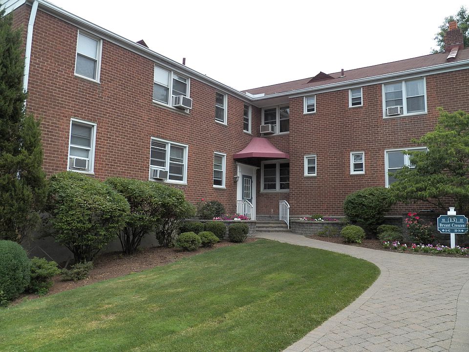 1st image of 13 Bryant Cres APT 2G