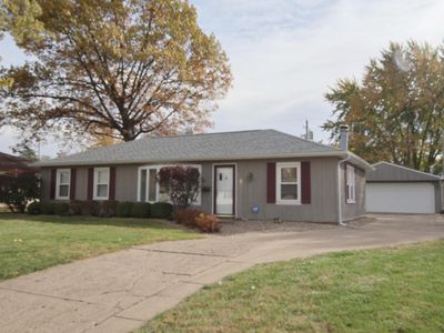 2214 W Overbrook Dr, Peoria, IL, 61604