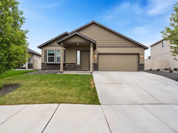 2225 W 23rd Ave, Kennewick, WA 99336