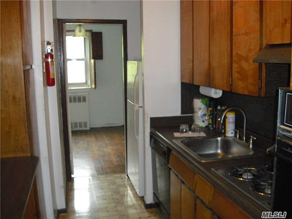 2nd image of 8935 155th Ave APT 4E